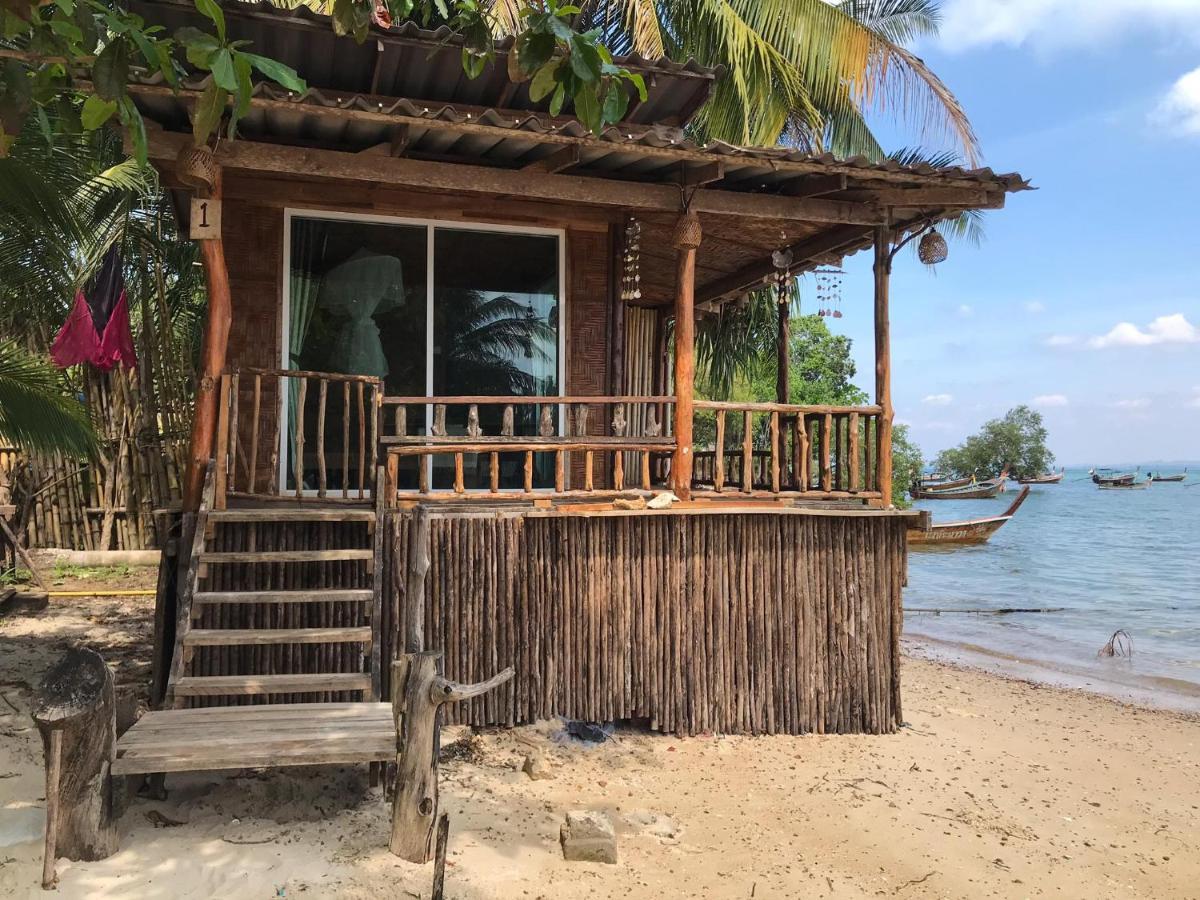 The Tropical Koh Mook Villa Exterior photo