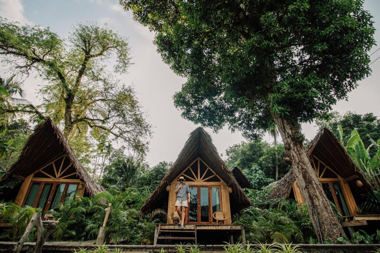 The Tropical Koh Mook Villa Exterior photo